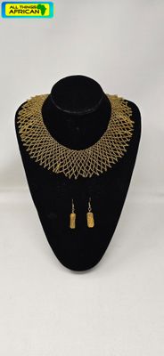 Handbeaded Necklace and Earrings Gift Set - Gold - Chayosa