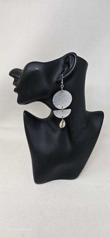Handmade earrings out of recycled tin! -  Kisesa