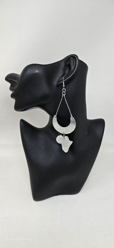 Handmade earrings out of recycled tin! -  Lecha