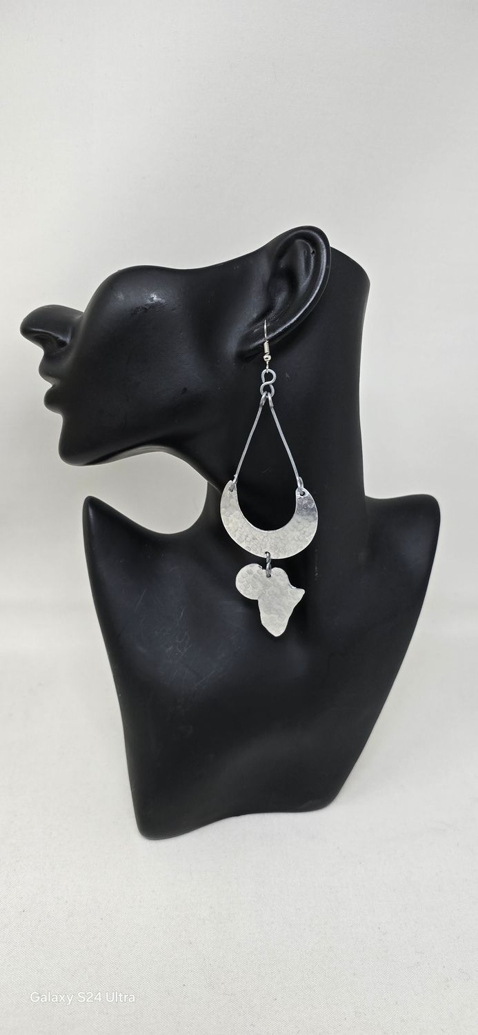 Handmade earrings out of recycled tin! -  Lecha