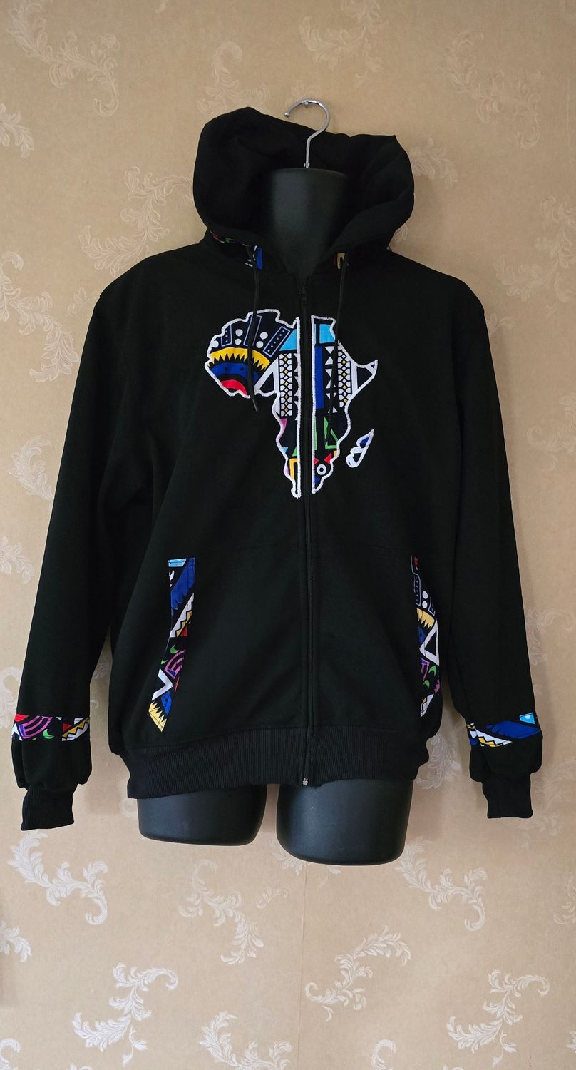 Map of Africa Hoodie - with Zip - black - Size Fit XL -  Japa