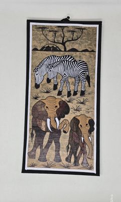 Natural Banana Leaf Artwork – Authentic African Décor (20×41cm) -  Chalinze