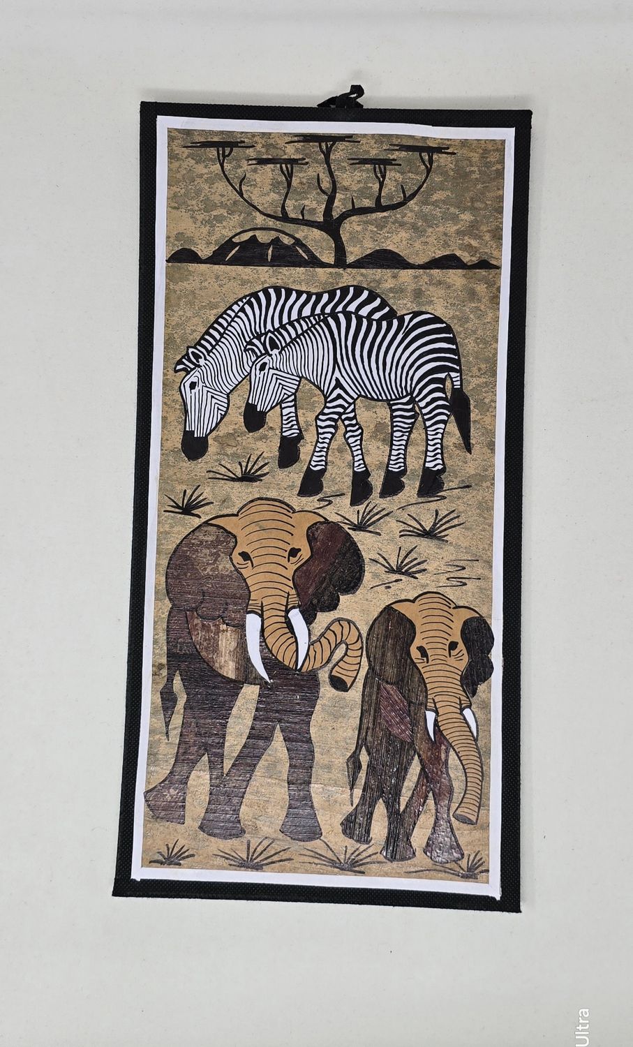 Natural Banana Leaf Artwork – Authentic African Décor (20×41cm) -  Chalinze