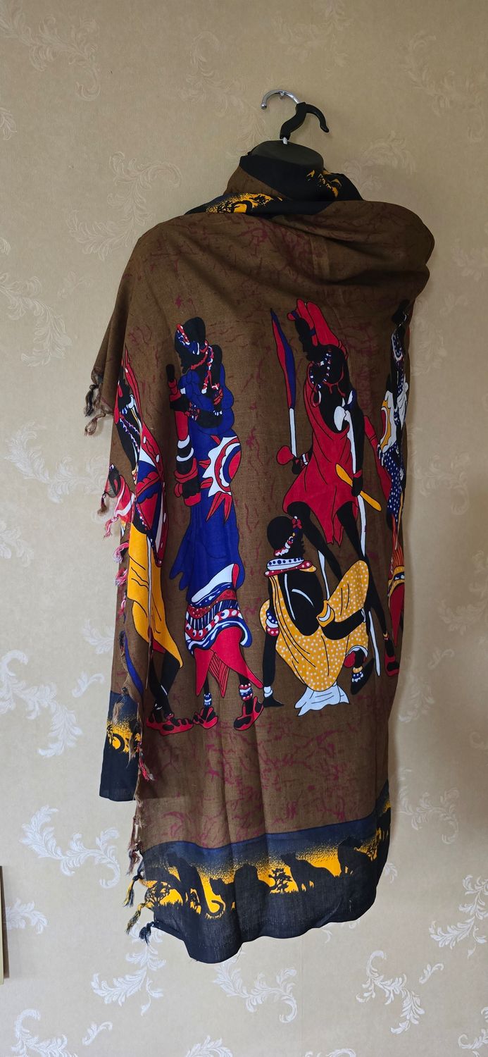 African Tribal Art Multi-Use Wrap – Sarong, Beach Cover-Up, Sofa Throw, Wall Art &amp; Gift – 114cm x 164cm