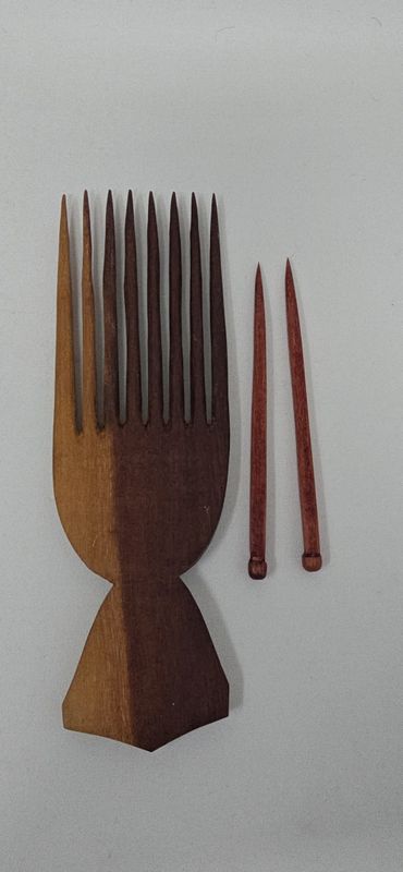 “Crown Your Roots 👑 Afro Comb &amp; Hair Pin Set – Power, Pride &amp; Style”