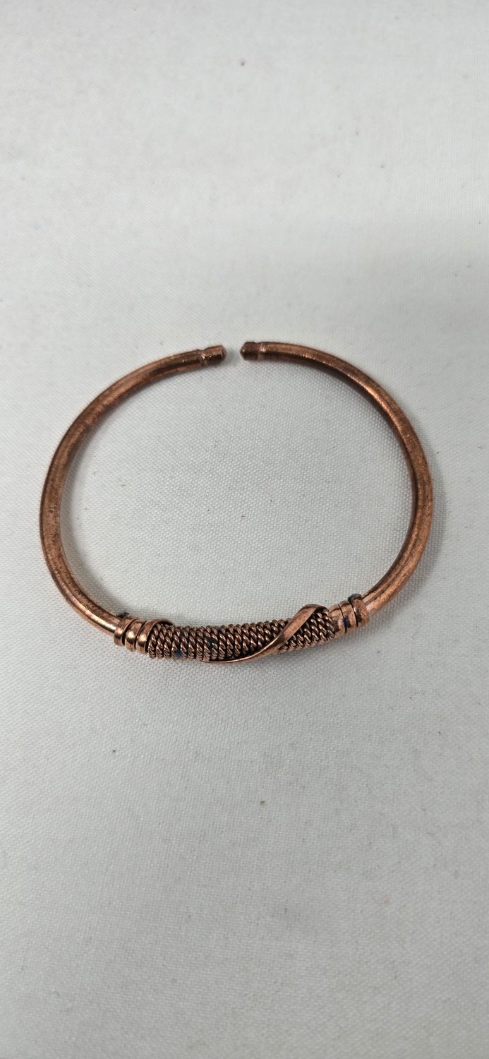 🔥 Copper Energy Bracelets – 1 for £10, 3 for £20 – Perfect Gift for Any Occasion!