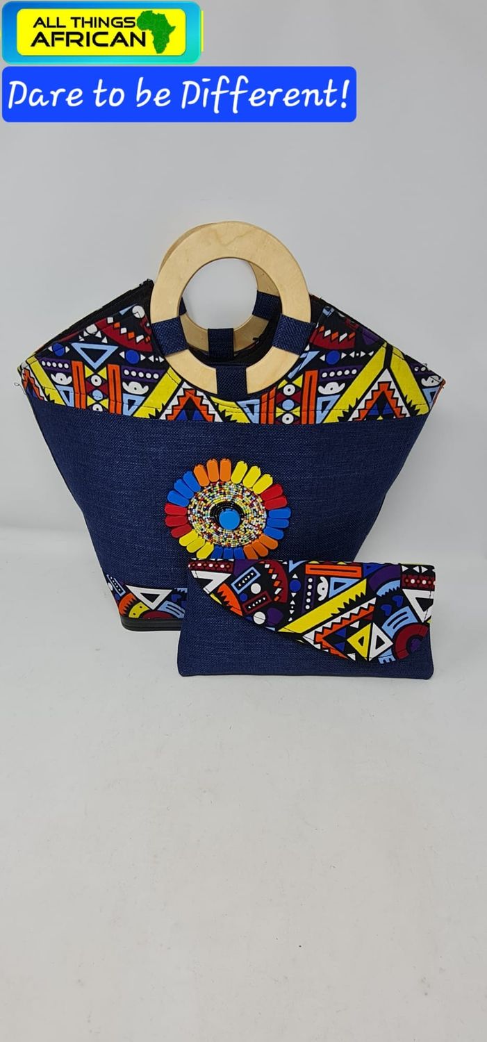 Handcrafted African Decorative Piece – Authentic Cultural Art (33cm) - Alicha