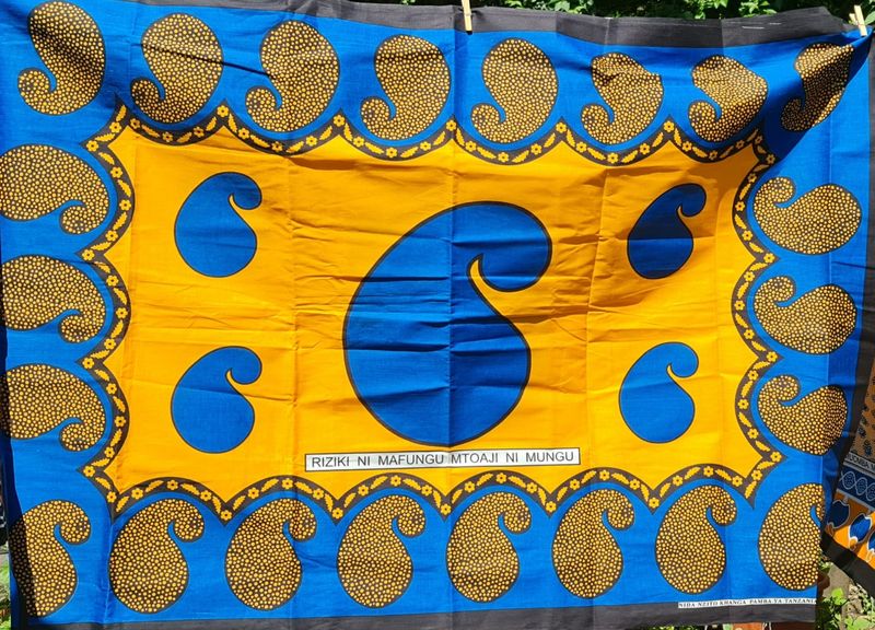 Vibrant African Kanga/Lesso – Blue &amp; Yellow Paisley Design (2 Pieces, Uncut)