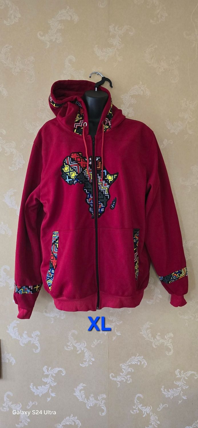 Map of Africa Hoodie Red  -Unisex - with Zip - L - Chaju