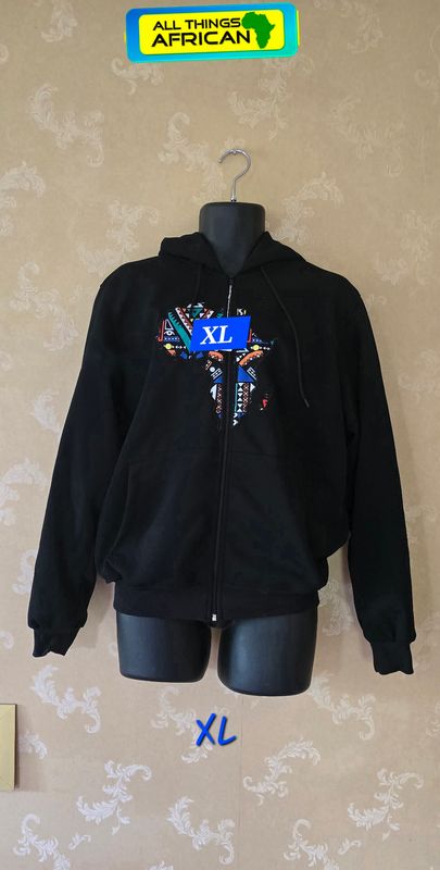 Map of Africa Hoodie - with Zip - Black - Size  XL  -  Bachale