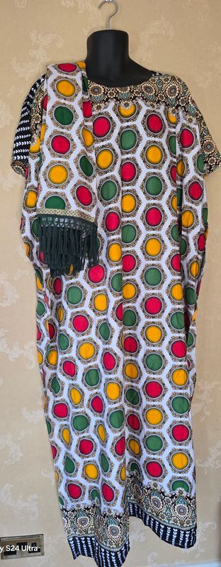 Somali Dirac Kaftan Dress &amp; Headwrap Set | White Polka Circle Print| Free Size | UK
