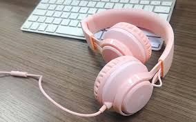 Cutie | Kids wired headphones with microphone and volume limiting technology  XTH-355