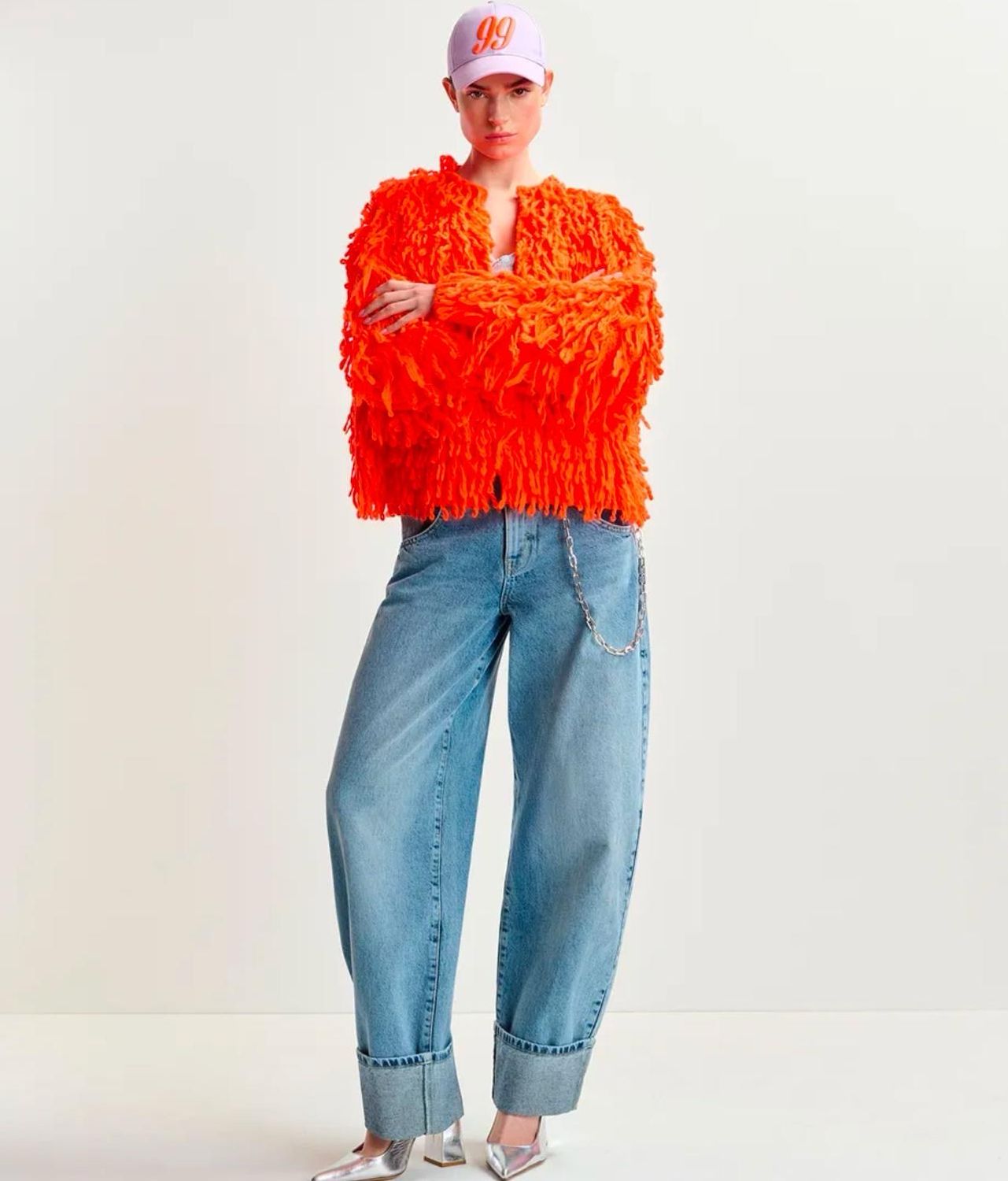 Tricot Essentiel oversize orange vif en maille bouclée