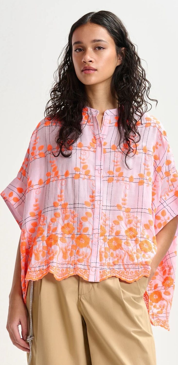 Chemise à carreaux Essentiel, broderie et festons rose clair et orange