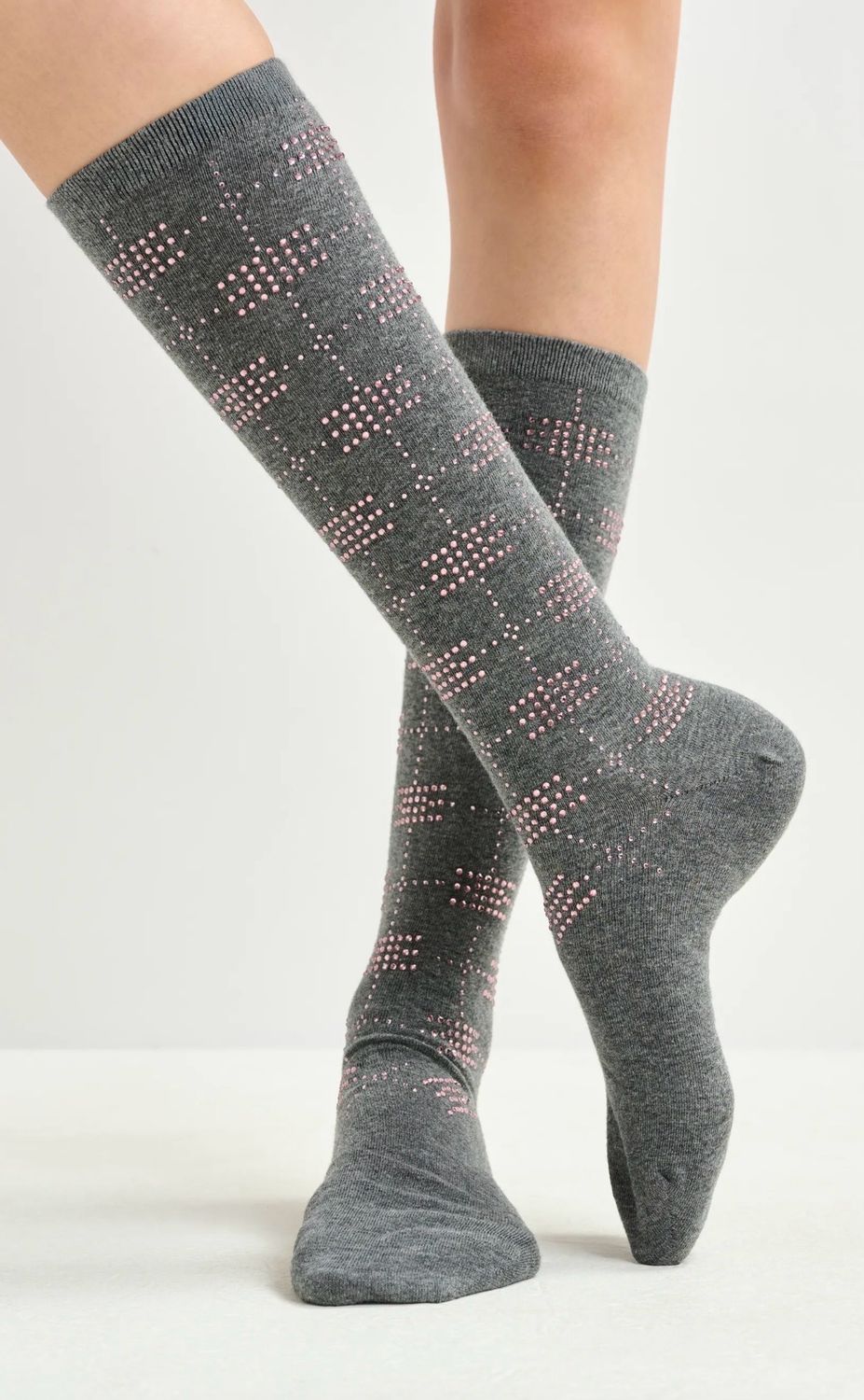 Chaussettes grises à noeuds en strass rose