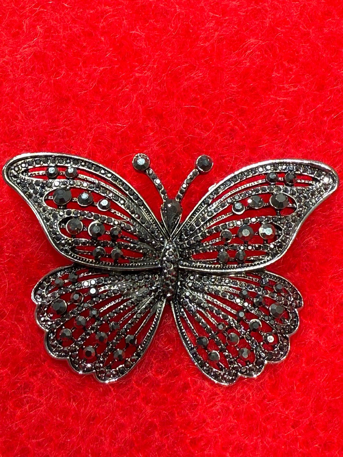 Broche papillon