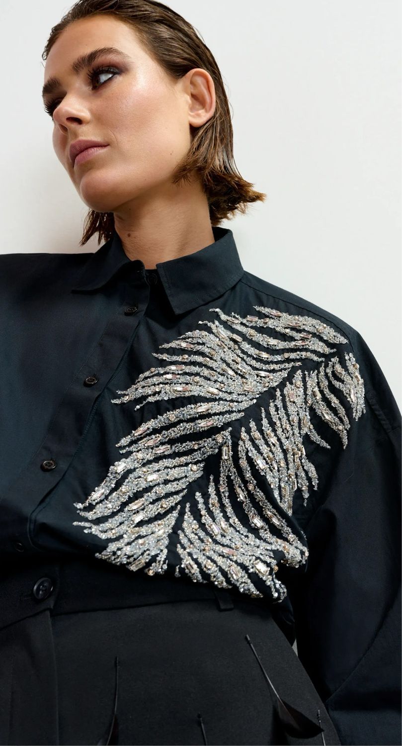 Chemise Essentiel en coton noire à paillettes argentées