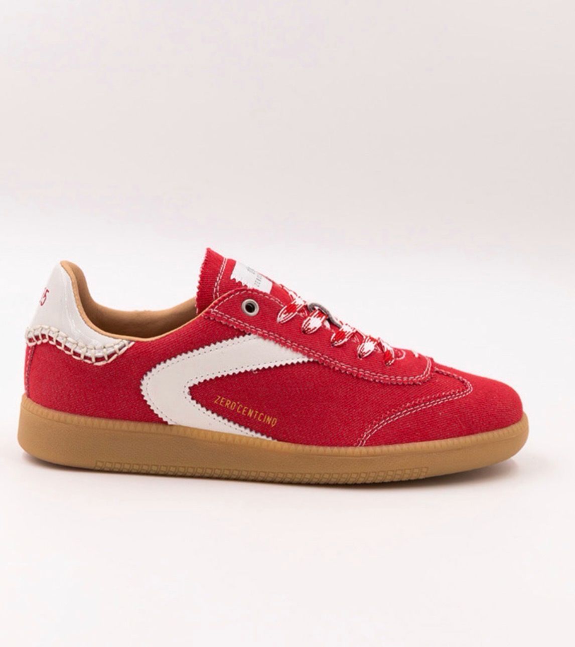 Baskets 0’105 rouge