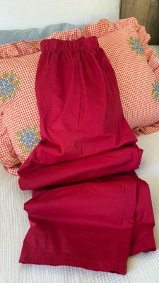Pantalon magique rouge