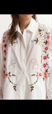 Chemise Essentiel oversize à broderies blanche  et multicolore