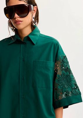 Chemise Essentiel oversize à mouches courtes et dentelle vert foncé