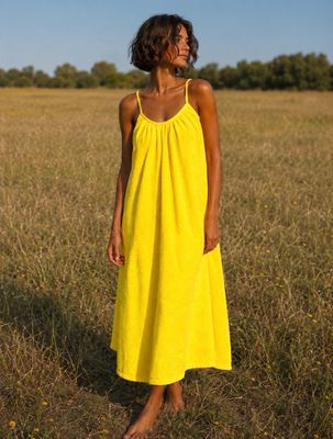 Robe Simone en éponge jaune Robe Simone en éponge jaune