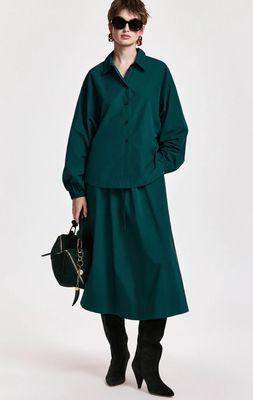 Chemise Essentiel oversize à manches volumineuses vert foncé Chemise Essentiel oversize à manches volumineuses vert foncé