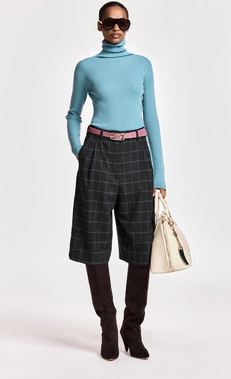 Pull Essentiel en côtes à col roulé bleu clair Pull Essentiel en côtes à col roulé bleu clair