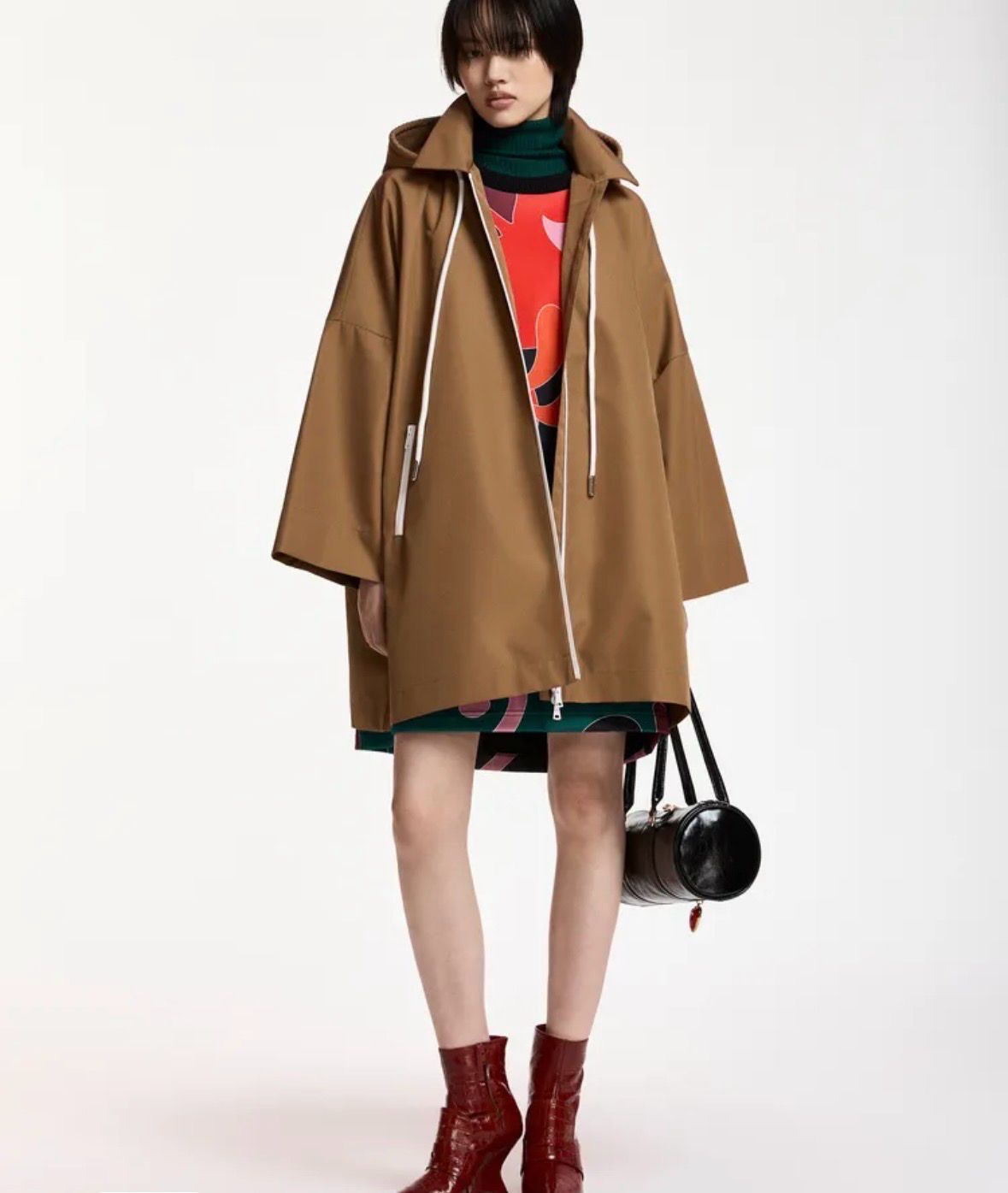 Imperméable Essentiel oversize à capuche camel Imperméable Essentiel oversize à capuche camel