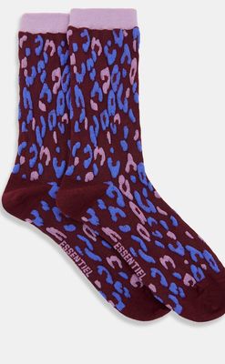 Chaussettes Essentiel en jacquard léopard en bordeaux, bleu et mauve Chaussettes Essentiel en jacquard léopard en bordeaux, bleu et mauve