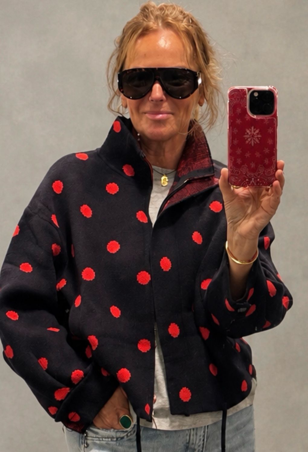 Cardigan marine rouge à pois