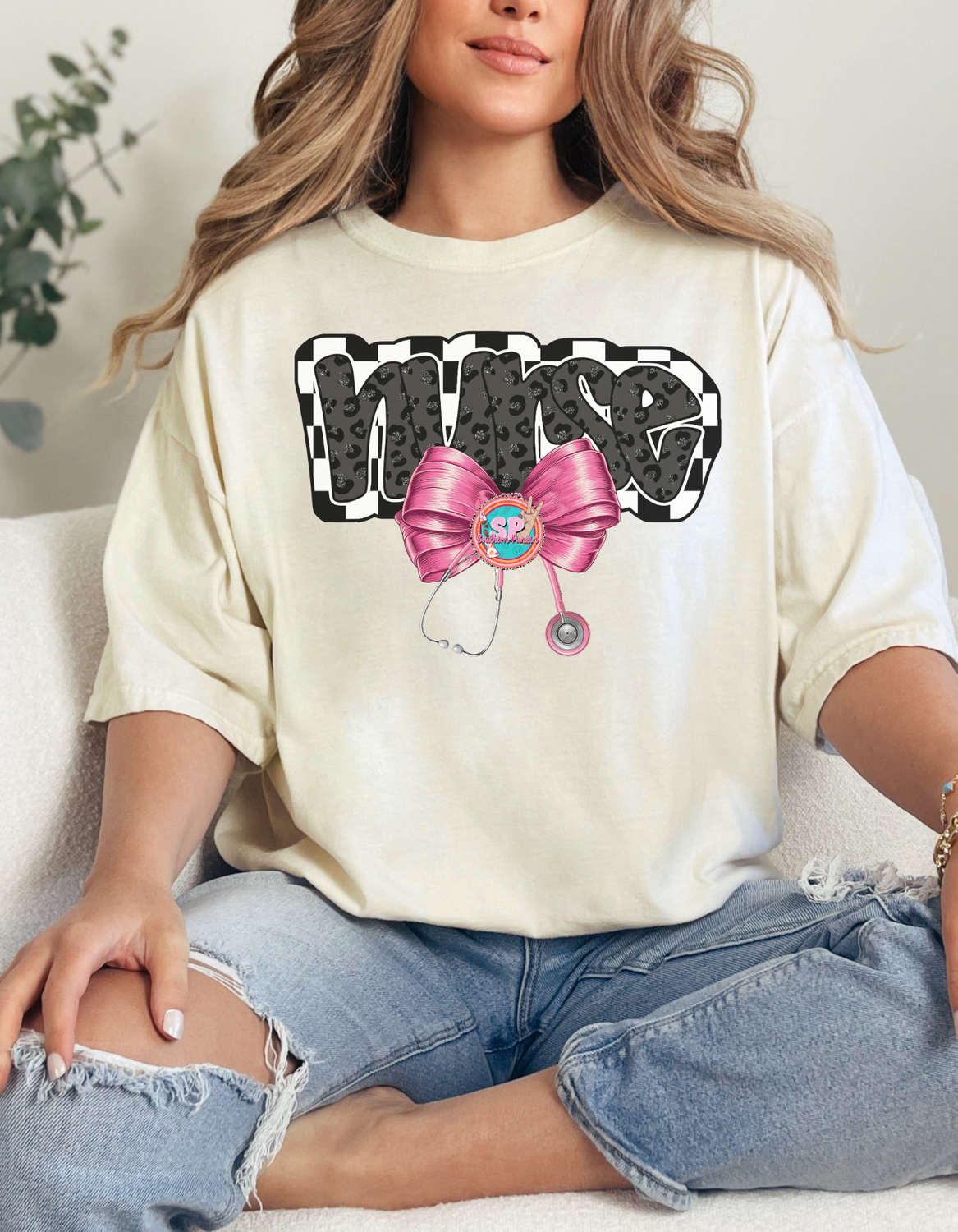 DTF print Nurse With Pink Bow