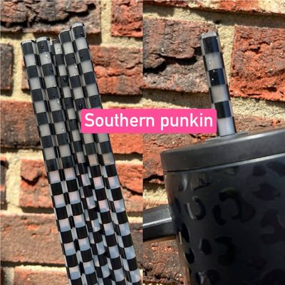 40oz Black Checkered Straw