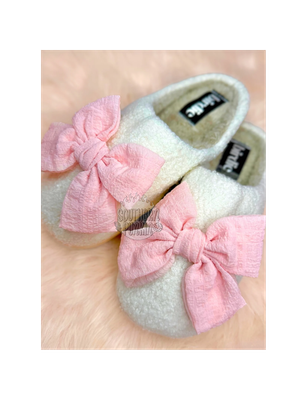 8/9 Pink Bow Slippers