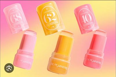 Jessica Gregory 62, 40