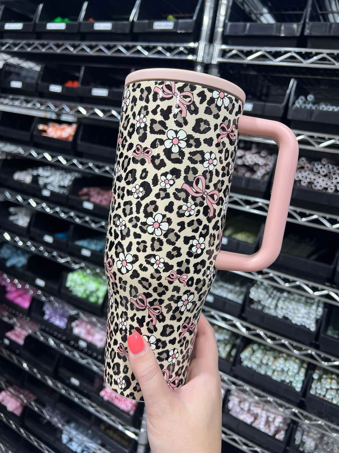 40oz Spill Proof Cheetah Bows Tumbler