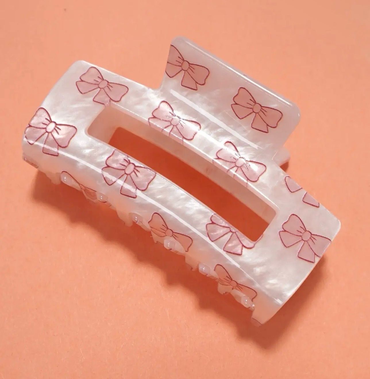 Cream Color Bow Hair Clip