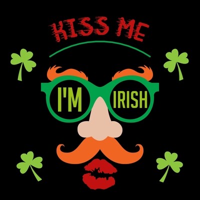 &quot;Kiss Me, I&#39;m Irish&quot;  (Unisex T-Shirt)
