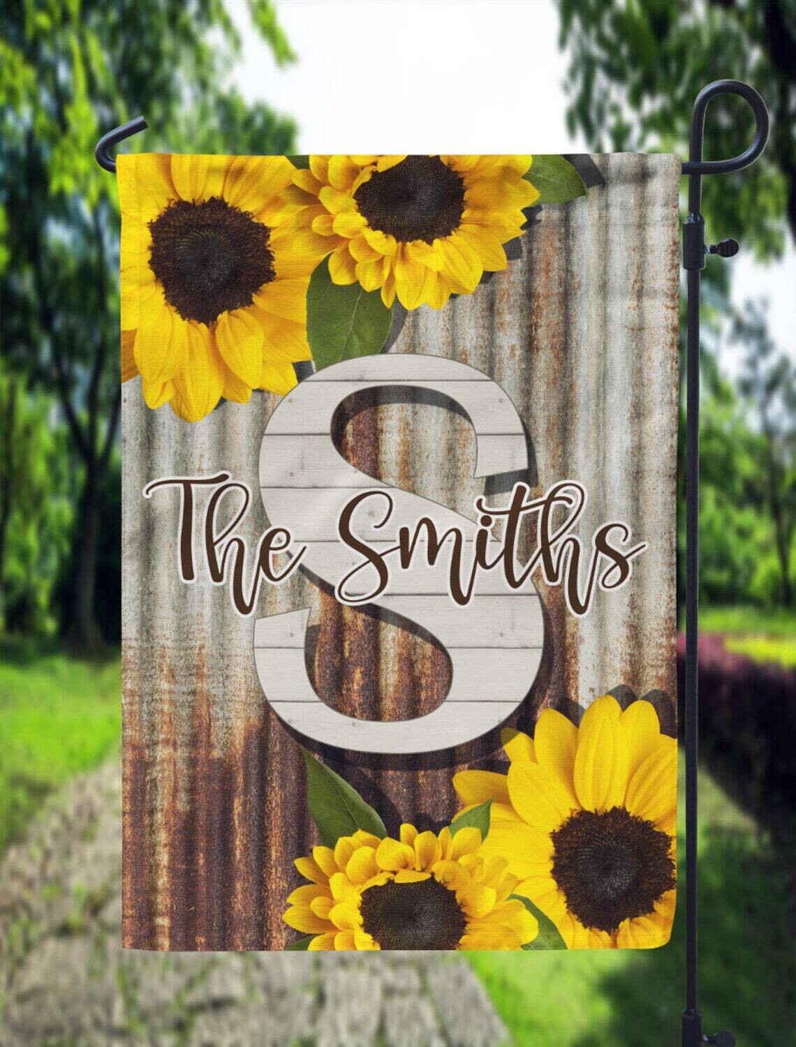 Rusty Tin Sunflower Garden Flag