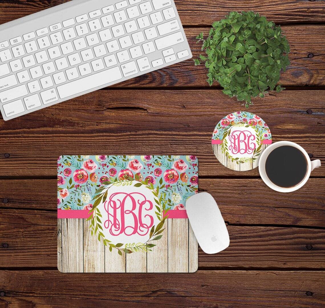 Pink Watercolor Floral and Wooden Desk Set