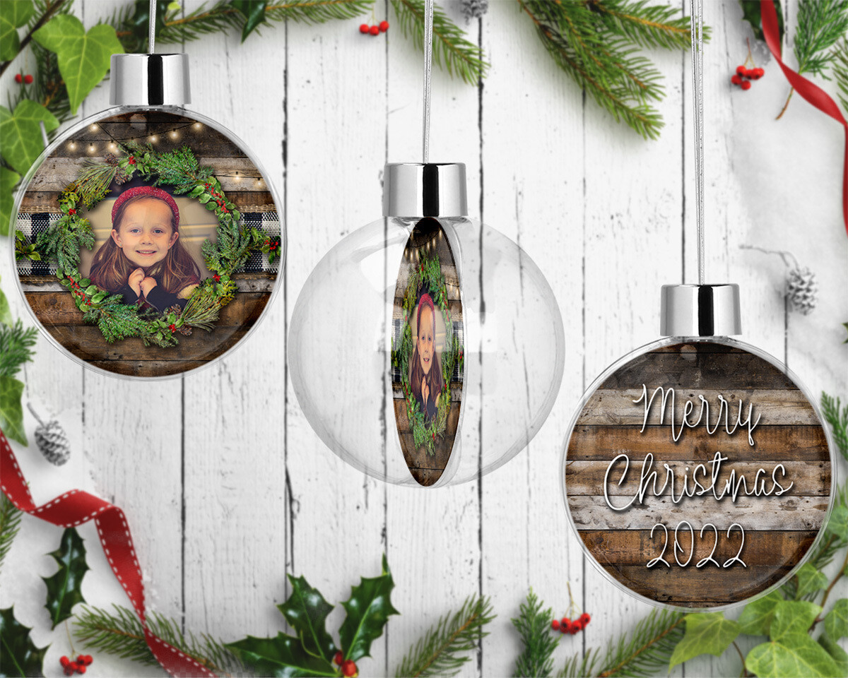 Wooden Buffalo Plaid w/ Greenery Floating Ornament
