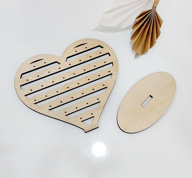 Earring Heart Stand