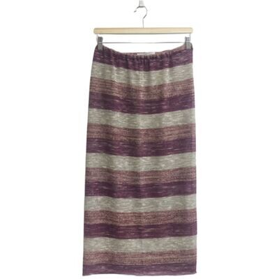 Soft striped knit skirt