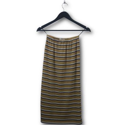 Camel-schwarz-goldener Strickrock