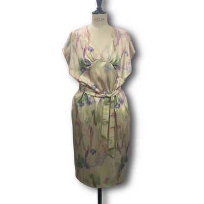 Gezogenes Blumen Sommerkleid