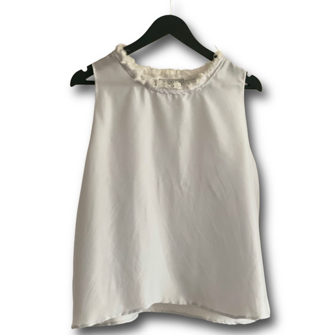 Himmelblaues Seide Oberteil mit Fransen