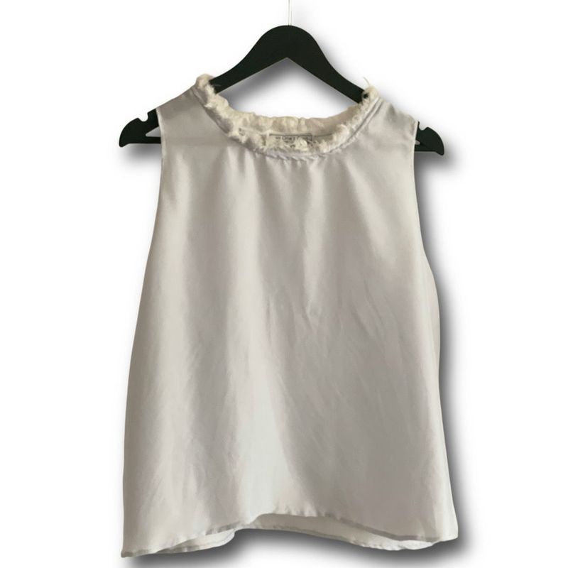 Himmelblaues Seide Oberteil mit Fransen