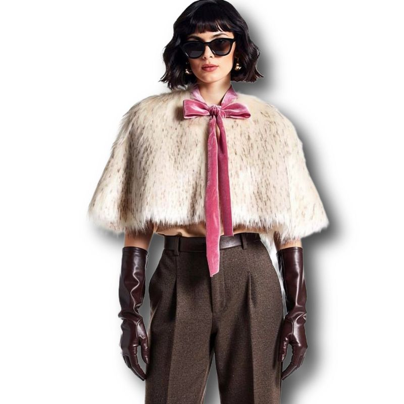 Ecru Fake Fur (Pelzimitat) Cape Ecru Fake Fur (Pelzimitat) Cape