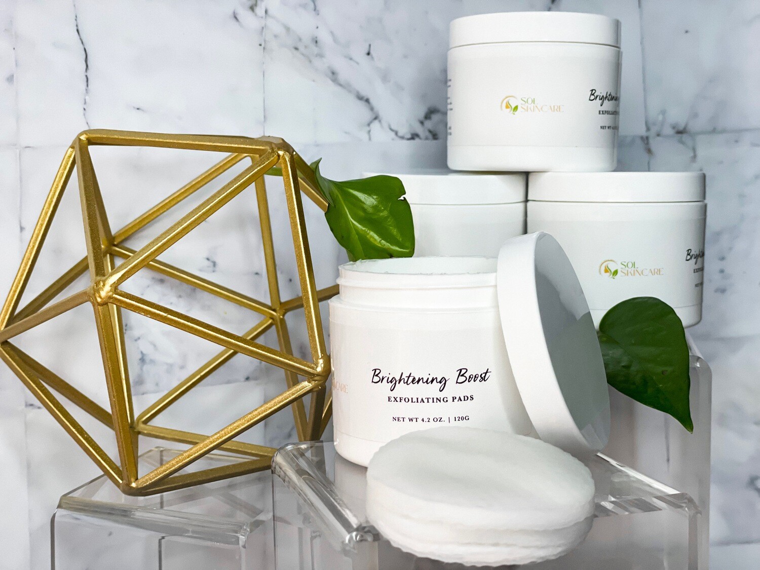 Brightening Boost Exfoliating Pads