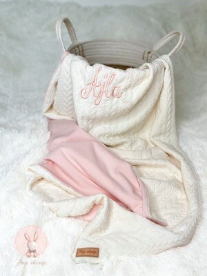 Odejica umazano bela-roza ali mint Odejica umazano bela-roza ali mint